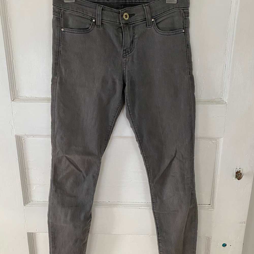 Divine Right of Denim, Gray skinny comfy jeans.